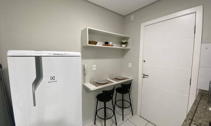 Ribeirao Preto Apartment | Flat in front of Hosp. S. Francisco and Unaerp 415A