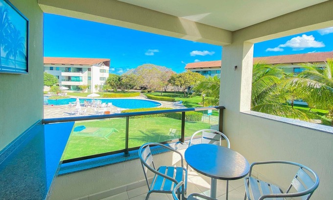 Tamandare Condo | Flat Overlooking The Pool - 01 Bedrooms - Carneiros Beach Resort (B19-5)