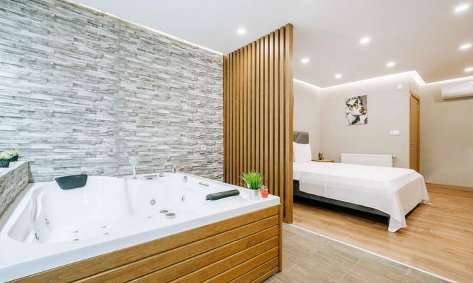 Yakuplu Apartment | Flat w Jacuzzi, 8 min to Torium Mall in Beylikduzu