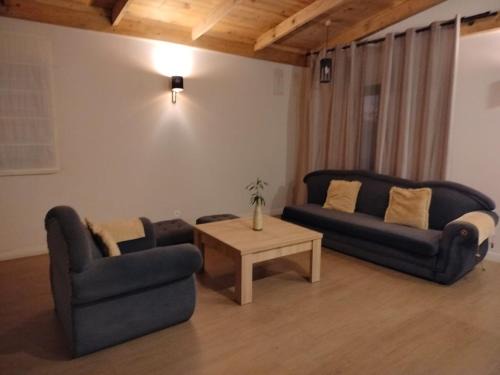 Ambohibao Bed & Breakfast | Flora Hotel Ivato International Airport