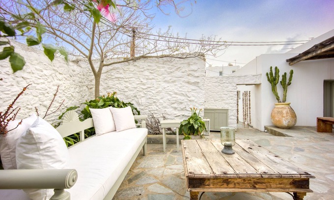 Chora Folegandros House | Folegandros Chora Bliss II by Estia