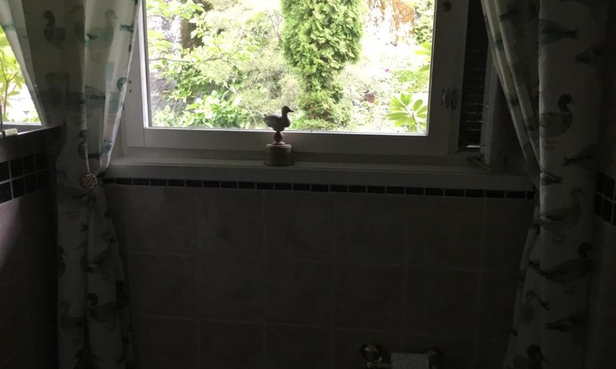 Tyreso Bed & Breakfast | Fornuddens Bed and Breakfast