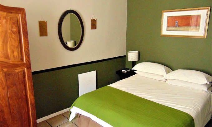 Umjindi House | Fountain Baths Guest Cottages (unit 3)