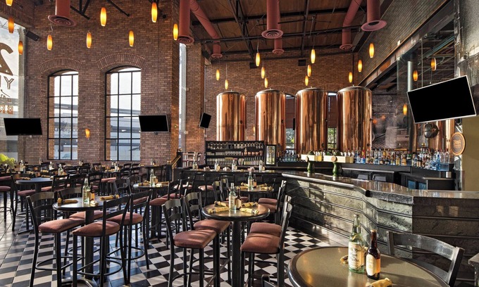 Monterrey Hotel | Four Points by Sheraton Galerias Monterrey