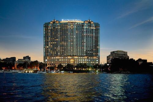 Garden City Hotel | Four Seasons Hotel Cairo at Nile Plaza