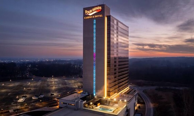 South Bend Hotel | Four Winds Casino South Bend