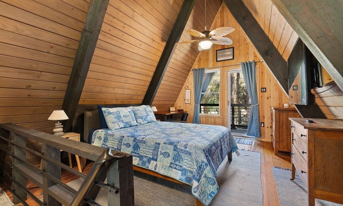 Dauphin Island Cabin | Fox Den~Perfect Escape for Birders