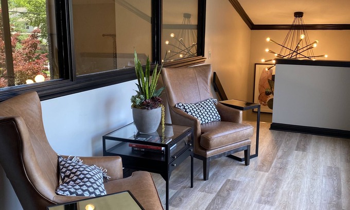 Franklin Condo | Franklin Condo Fully furnished/31 day minimum, Near I-65, amenities galore!