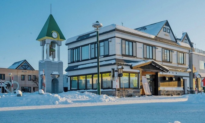 Biei Hotel | Free parking available 3000 yen for 5 or more people A whole house for rent in front of Biei Sta/Kamikawagun Hokkaidō