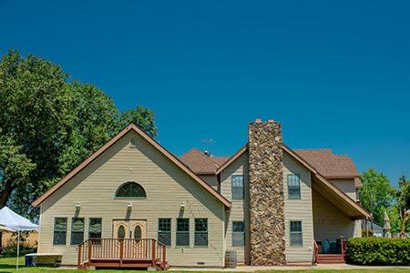 Southwestern Sacramento Hotel | Freeport Wine Country Inn