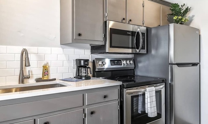 La Cygne Cabin | Freestanding 2 Bedroom Cabin