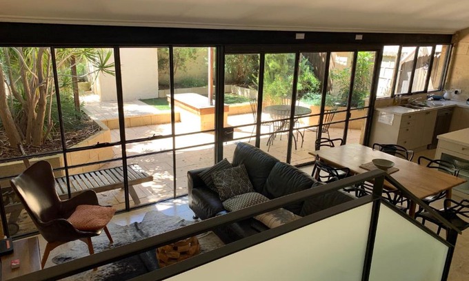 Fremantle Villa | Fremantle Accommodation Villas Wray Ave