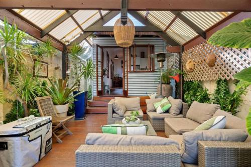 Fremantle Apartment | Fremantle Character Cottage