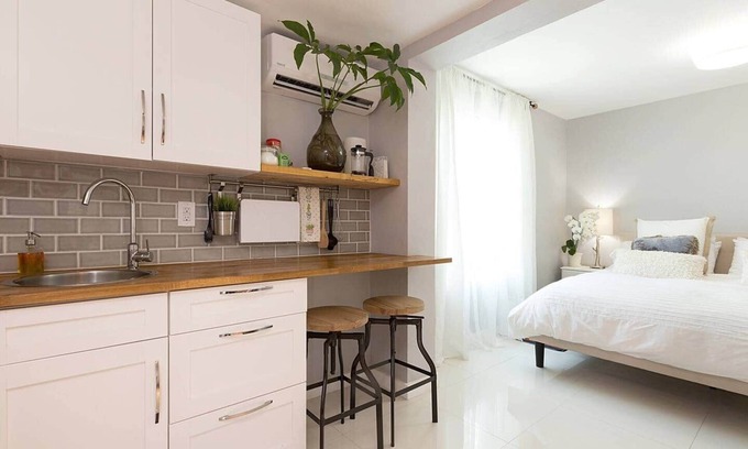 Flagami Apartment | Fresh, comfortable and modern studio in Miami