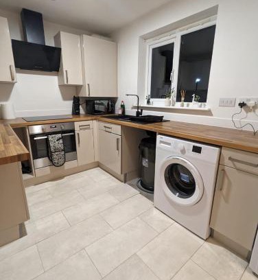 Doncaster Apartment | Freshen-up stays Doncaster