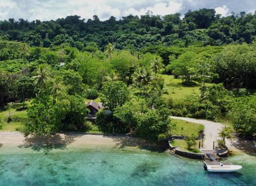 Aore Island Resort | Freshwater Plantation Farm Stay