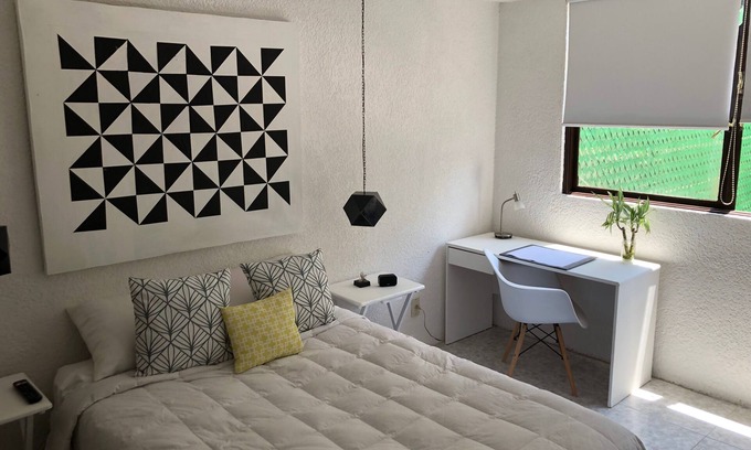 Benito Juarez Cabin | Frida Khalo NBHD, cozy, very clean, well connected to all points of the CDMX