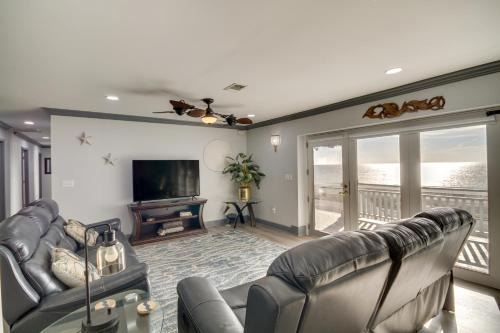 Long Beach House | Front Row Beachfront Long Beach Getaway