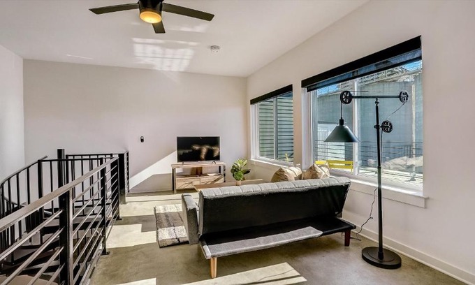 Five Points South Apartment | FRONTDESK The Denham Bldg Apts Parkside Dist Birmingham