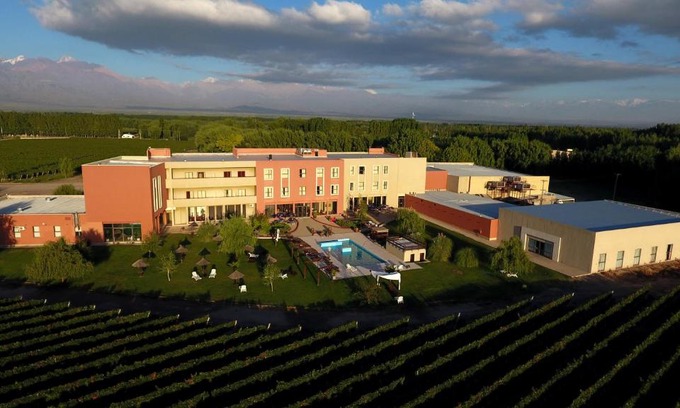 Tunuyan Hotel | Fuente Mayor Hotel & Casino