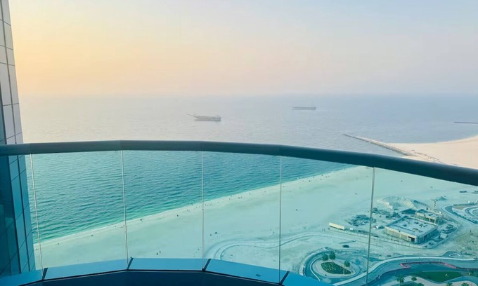 Rumailah Apartment | Full Seaview elegant apartment high floor for 8p