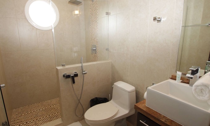 Rousseau Apartment | Fully equiped | 2BD, 2BA| Golf, Restaurant & Spa