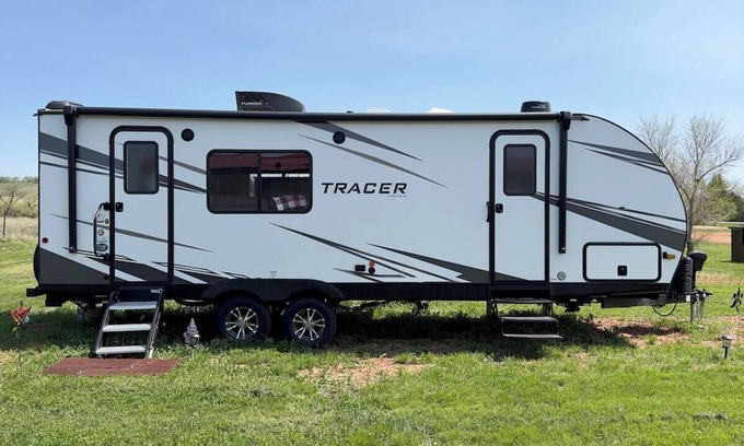 Belfield House | Fully Equipped Camper-Quiet Campground near Medora