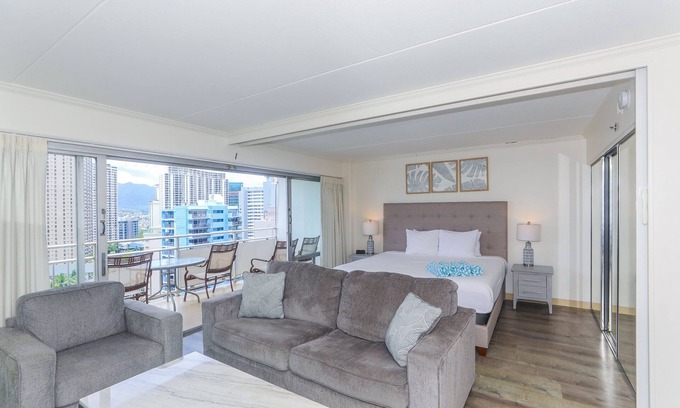 Waikiki Condo | Fully renovated unit on the 16th Floor overlooking the mountains and the surrounding Waikiki area!
