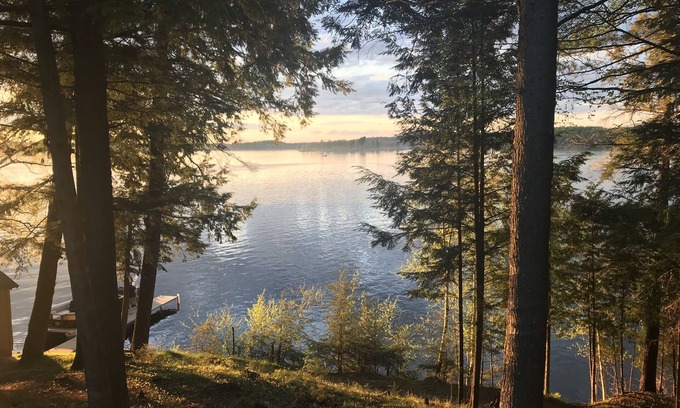 Pickerel Cottage | Fully Updated 4 Bedroom Waterfront Cabin!