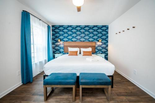 Columbia Apartment | Fun 4BD w 75 inch TV