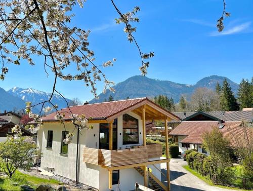 Ruhpolding House | Fuxbau Waldlounge inklusive Chiemgaukarte