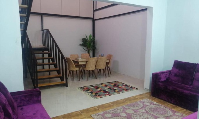 Al Wajh Ski Chalet | فيلى ليلى