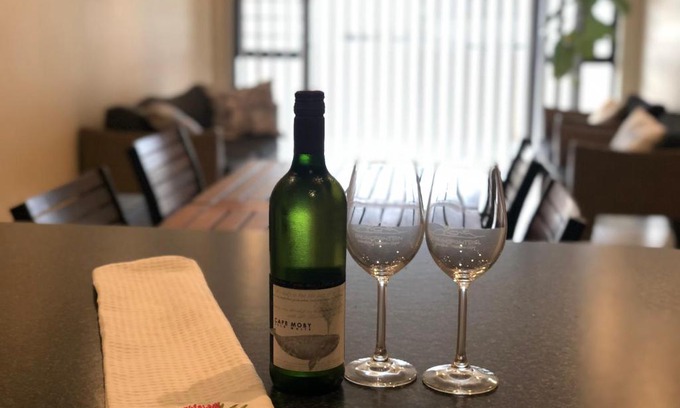 De Kelders Apartment | Fynbos Apartment @WhaleCove