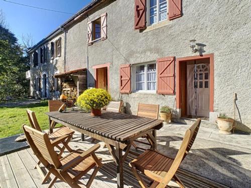 Nistos House | Gîte de montagne « Les Pivoines » à Nistos