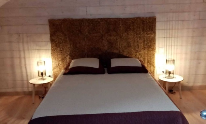 Bonnevent-et-Velloreille-les-Bonnevent Apartment | Gîte la Hulotte for 4 people in Franche Comté