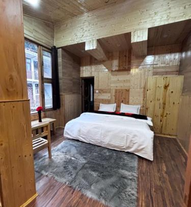 Vashist Bed & Breakfast | Gødfather