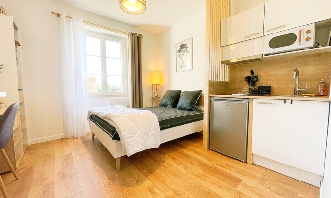Saint-Martin-le-Vinoux Apartment | #GA At the heart of the essential 1 - New studio