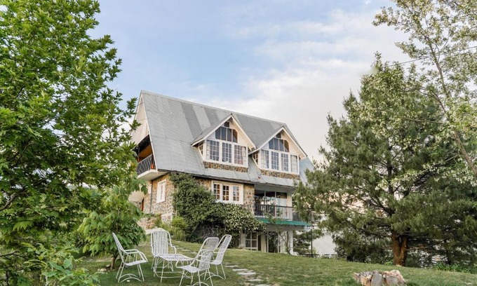 Nathia Gali Apartment | Gali's End By Roomy, Kalabagh Nathiagali