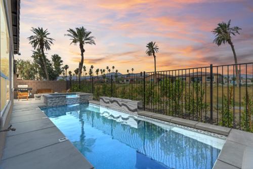 Indio House | Gallery at Indian Palms Walk to the Festivals Pool Hot Tub Pickleball