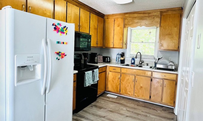 Emerson House | Game On! Resort - Ask us about special weekly and monthly deals