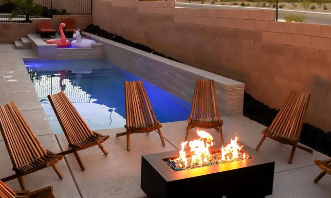 Mesquite House | Game Room Heated Pool & Spa Fire Pit Putting Green Outdoor TV