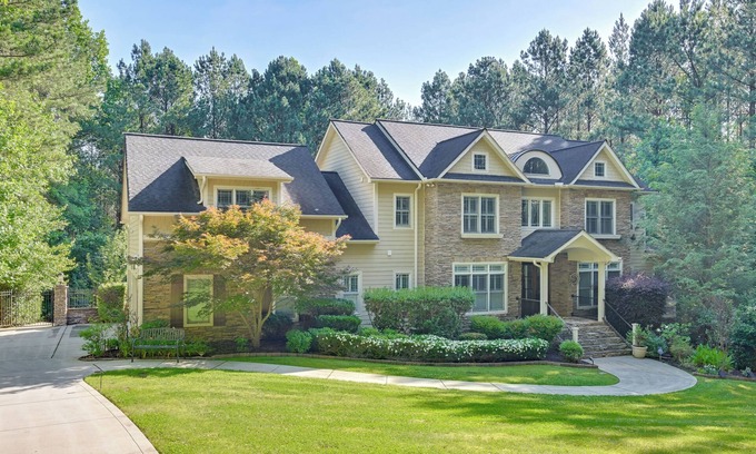 Denver Cottage | Game Room + Patio: Luxe Retreat Near Lake Norman!