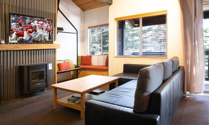 Majestic Pines Condo | Garage right under condo w/120V outlet for EV charger