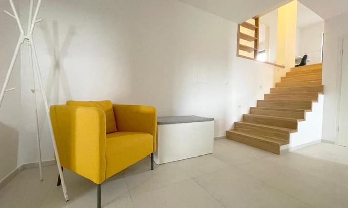Stanjel House | Garden Villa
