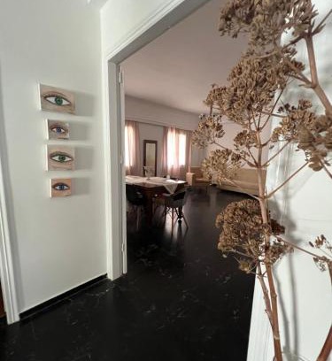 Ormos Korthiou Apartment | garlichome