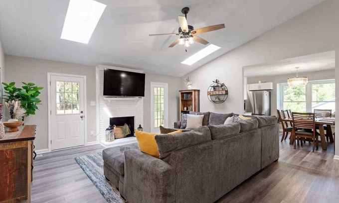 Garner House | Garner Relaxing Stay