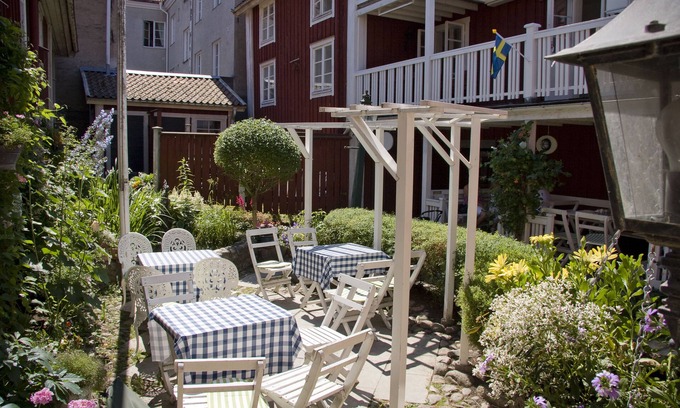 Askersund Bed & Breakfast | Garvaregården Hotel and B&B