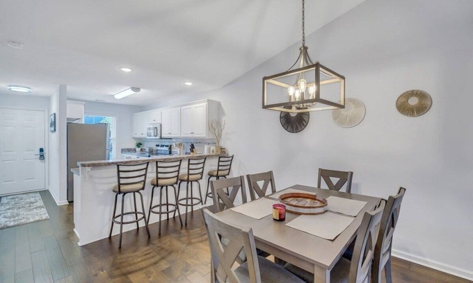 Statesboro House | GATA Suite - Quiet neighborhood, 10 minutes to GSU