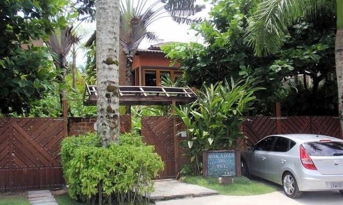 Barra do Una House | Gated community house 20m from the beach - up to 08 people. - 3 bedrooms (suite)