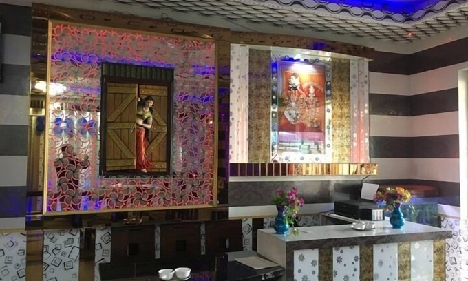 Mau Ranipur Hotel | Gaurav Guest House